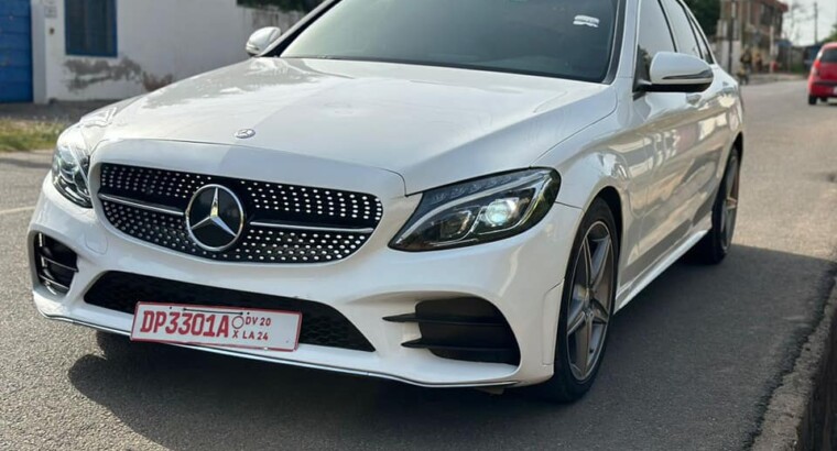 Mercedes-Benz C300