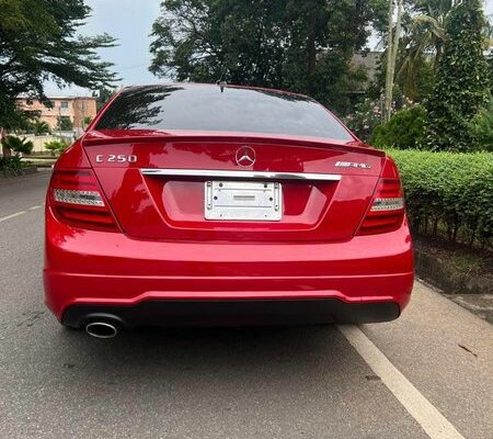 C250 AMG 2013 Benz